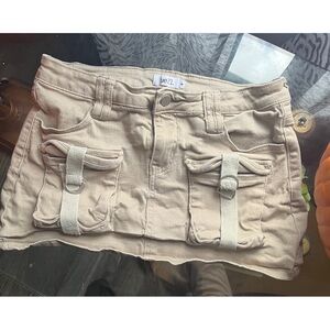 Rue21 Khaki Mini Skirt with Pockets